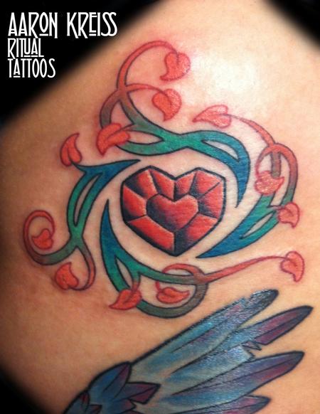 Tattoos - Diamond heart with leafs  - 103630